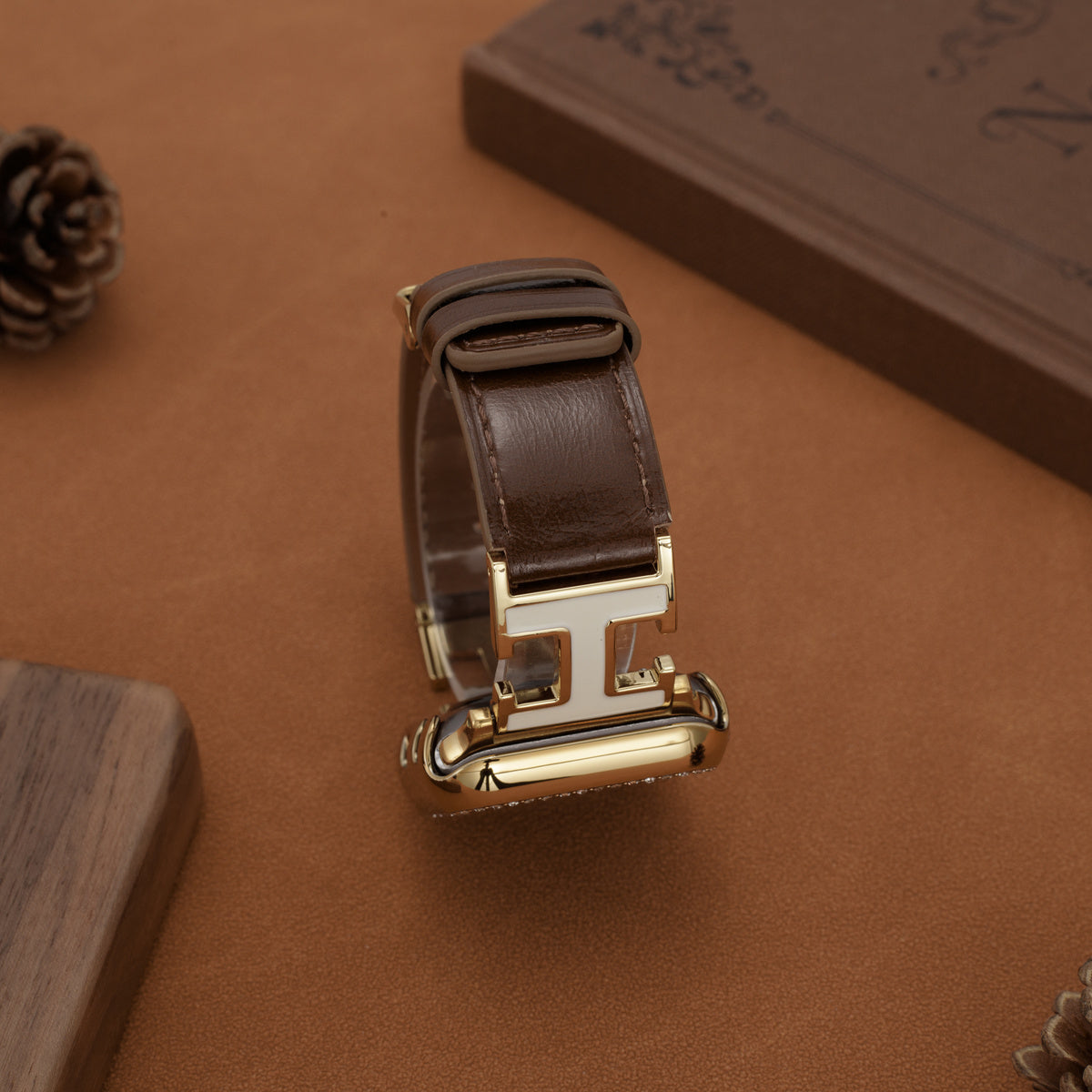 LoofFitU™ Elegant Holiday Leather Strap For Apple Watch