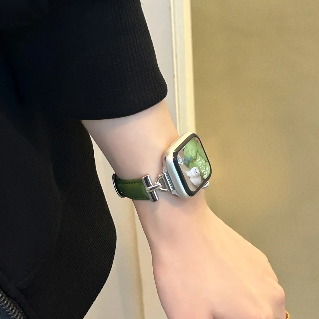 Slim D-shape Apple Watch Band