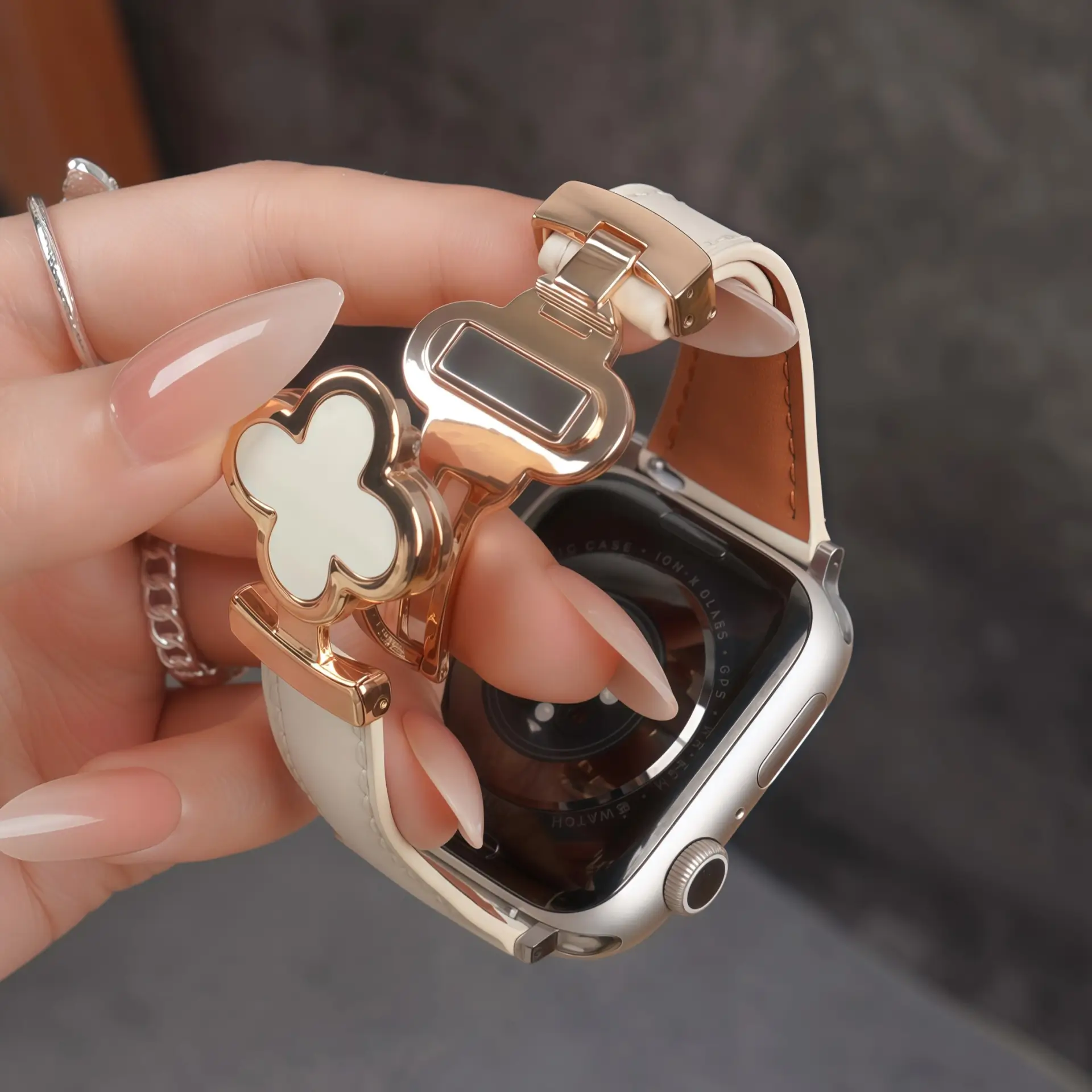 Lucky Flower Leather Strap For Apple Watch
