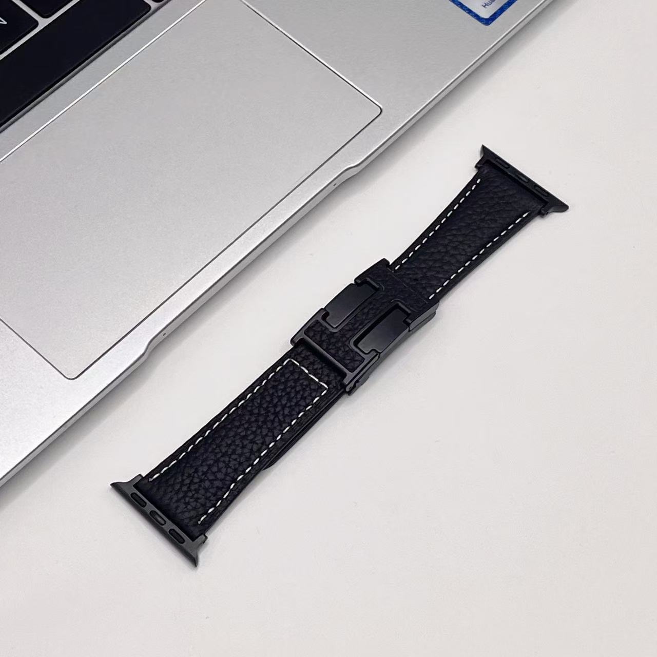 LoofFitU™ Stylish H-Shaped Leather Band – Elevate Your Look with Luxury and Comfort