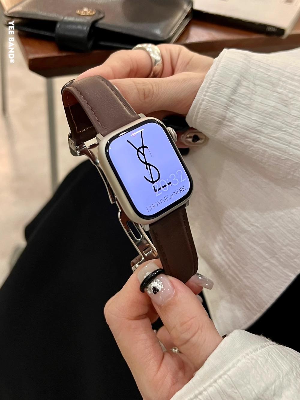 LoofFitU™ D-Shaped Leather Band – Refined Design, Superior Comfort