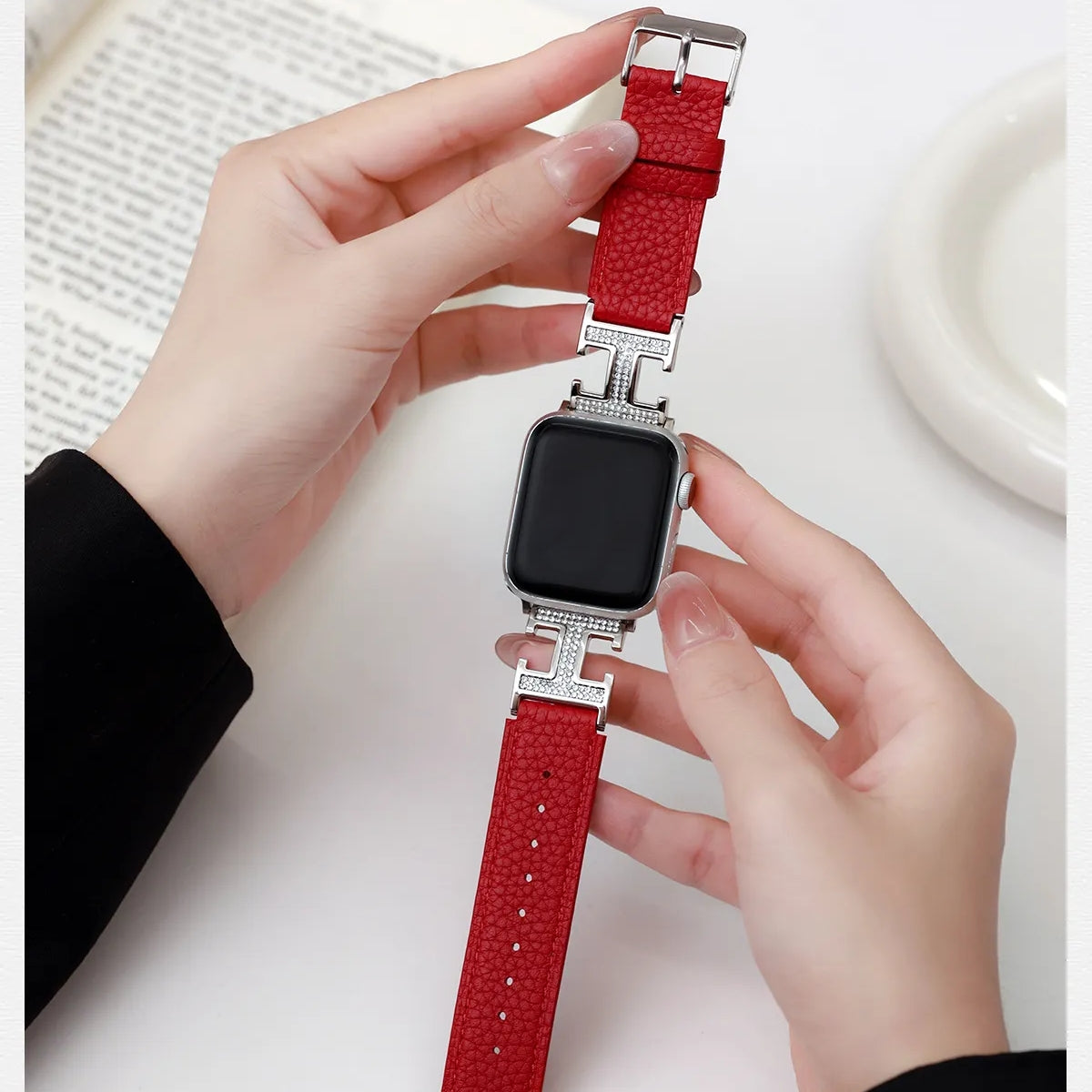 D-H Pebbled Leather Strap