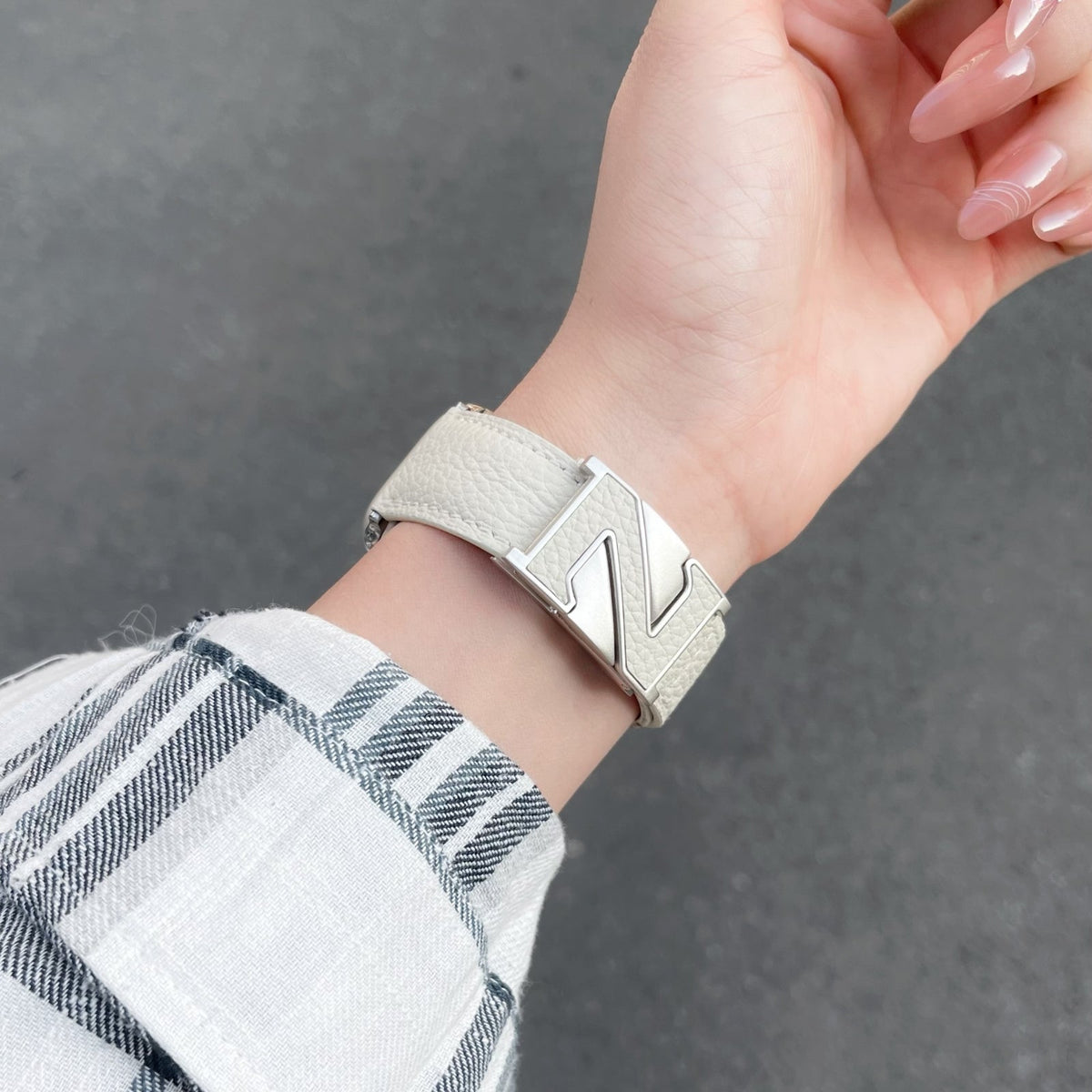 Z-Shaped Leather Strap